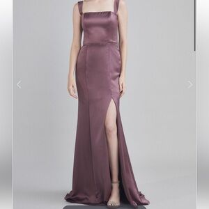 Amsale Alba Champagne